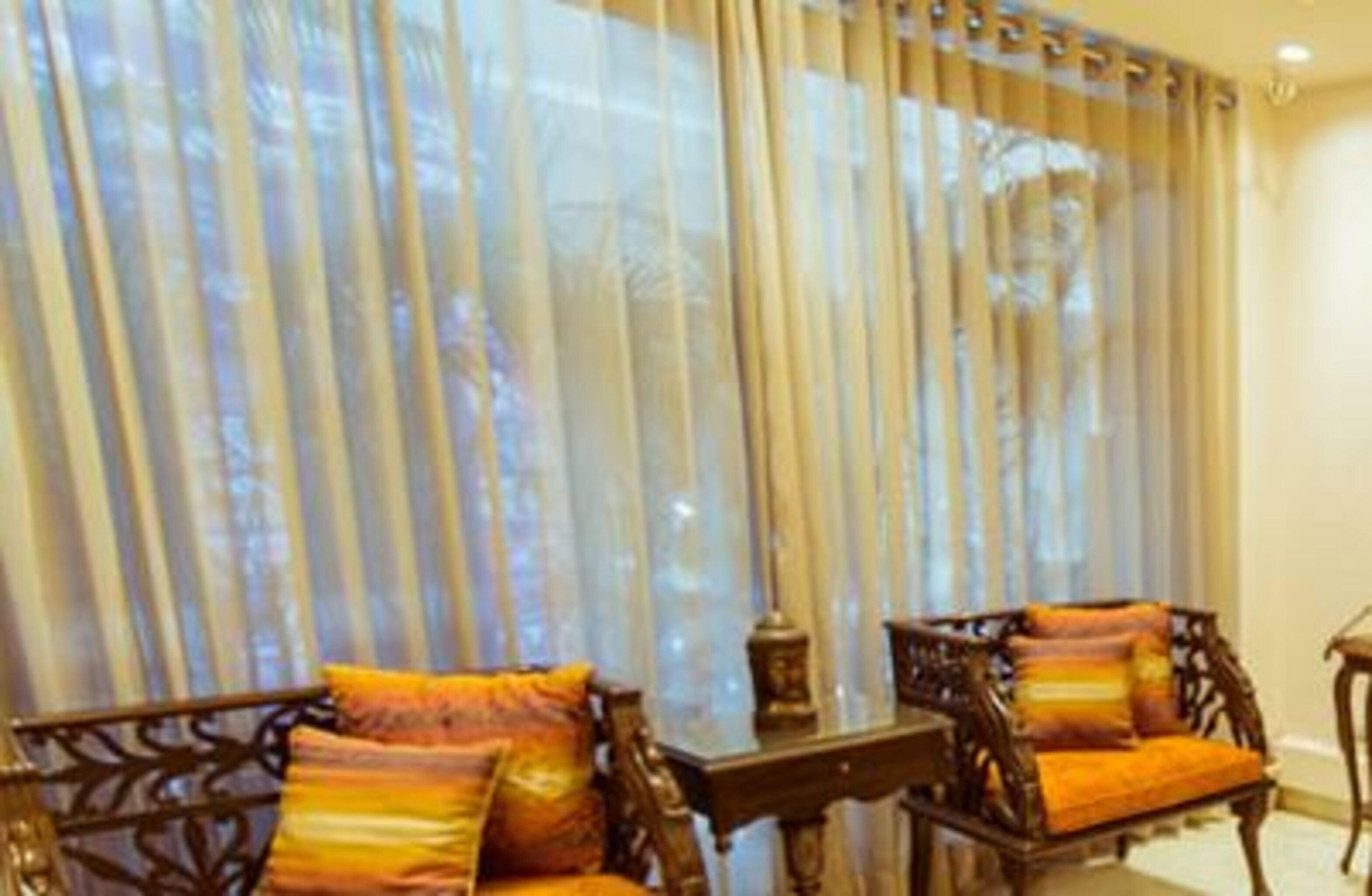 Clark International Hotell Delhi  Exteriör bild