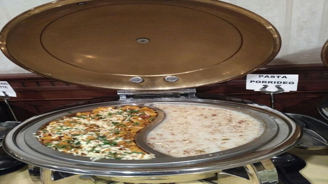 Clark International Hotell Delhi  Exteriör bild